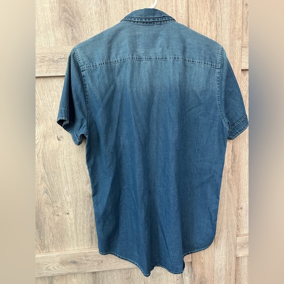 The Zara Man denim short sleeve shirt. - Picture 2 of 3